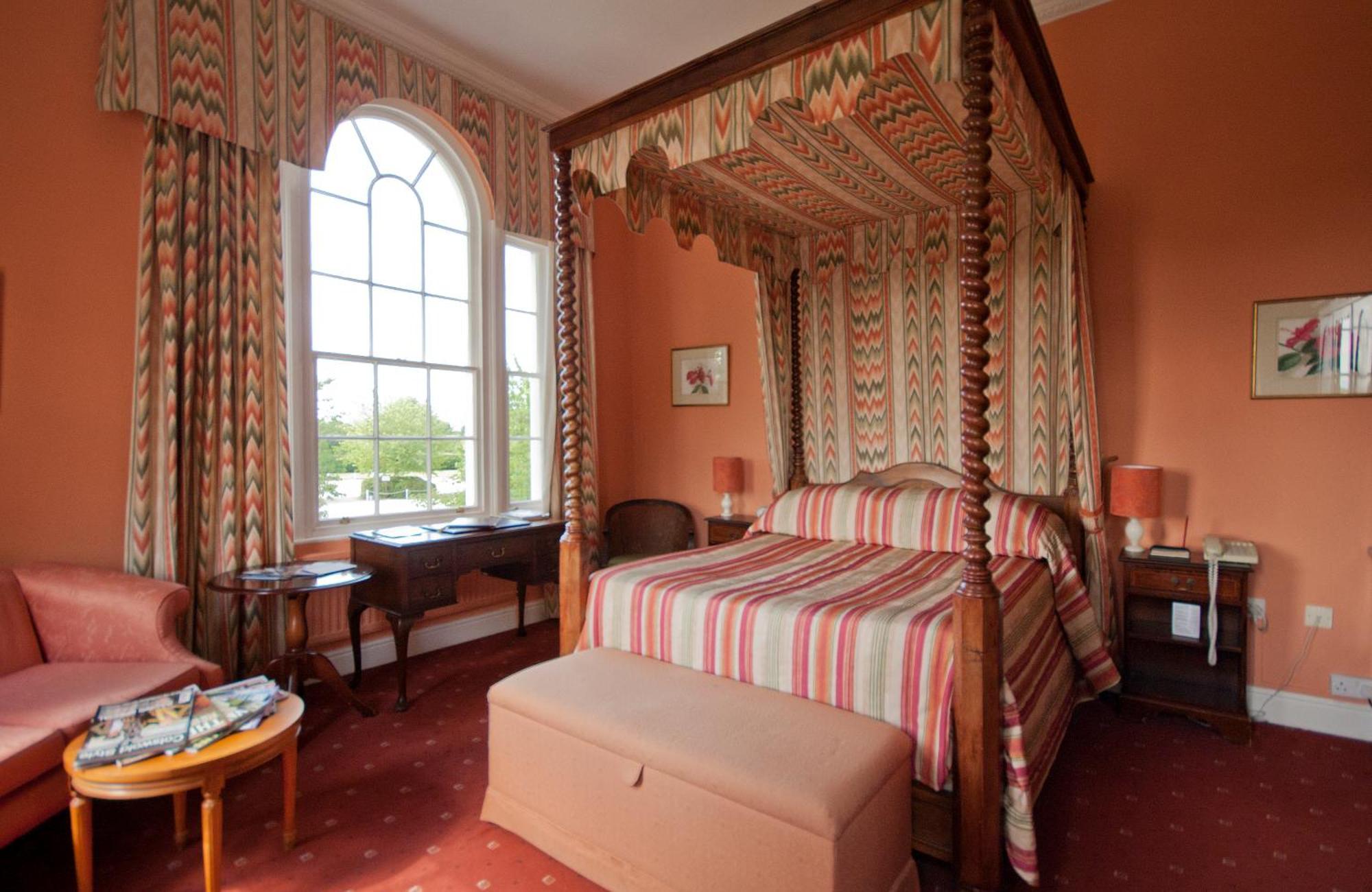 Corse Lawn House Hotel Kültér fotó